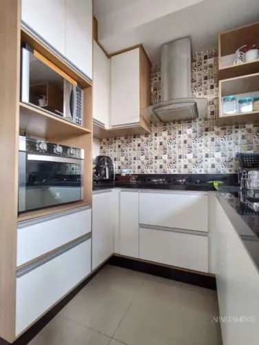 Casa à Venda em Jardim Guarujá, São Paulo - SP