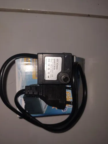 Bomba Submersa MIC Bombas BK100 - Compacta e Eficiente!