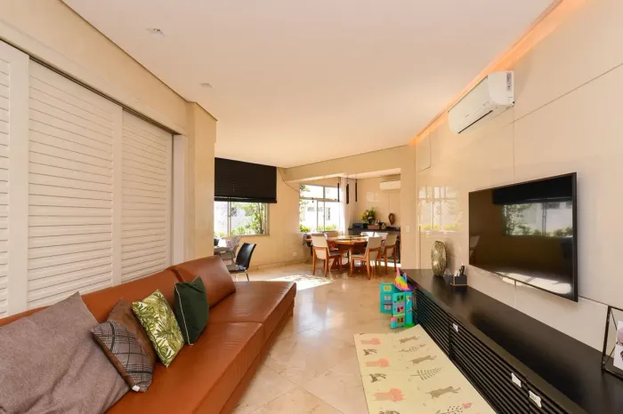 Apartamento à Venda - Savassi, 3 Quartos, 160 m2