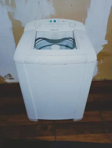 Maquina de lavar roupas Electrolux