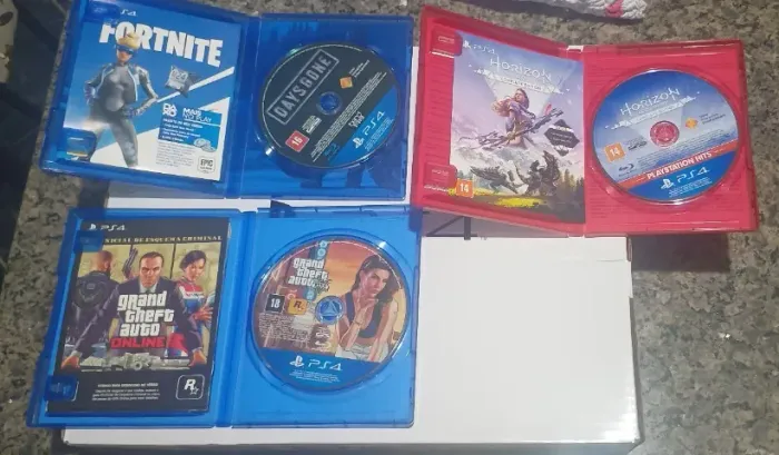 PS4 SLIM BUNDLE COMPLETO