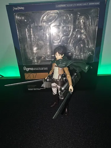 Eren Yeaguer Figma Atack on Titan Figma Figura usada Ler descrição!