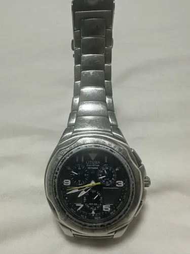 Relógio Citizen Skyhawk Ecodrive