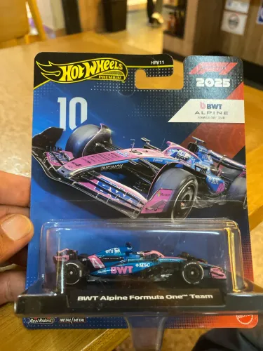 Hot Wheels premium F-1 2025 BTW Alpine formula one team