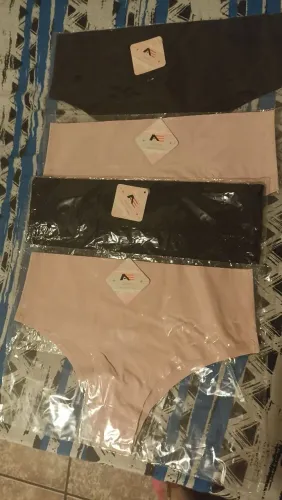  Conjunto de Calcinha em corte a laser