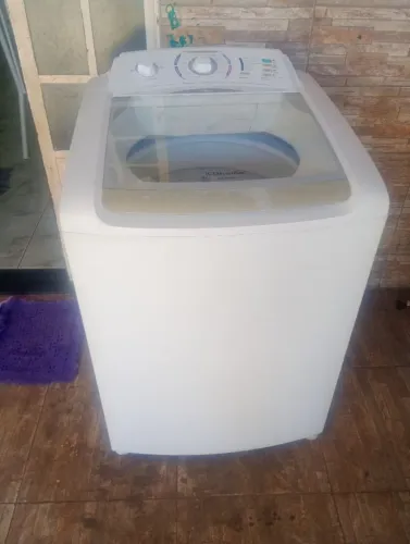 Máquina Eletrolux 12 kg com garantia de 3 meses