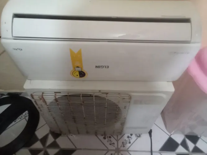 Ar condicionado 