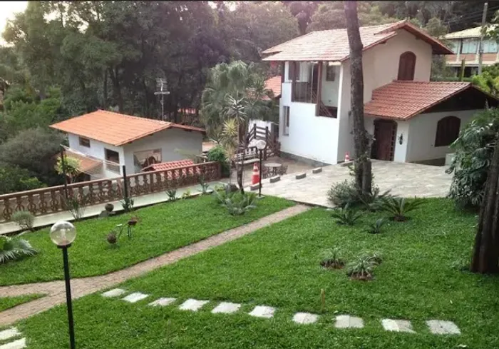 Excelente casa 3 quartos com piscina no Retiro do Chalé