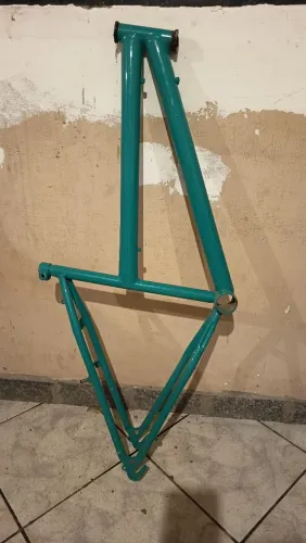 Vendo quadro de bike/conservado