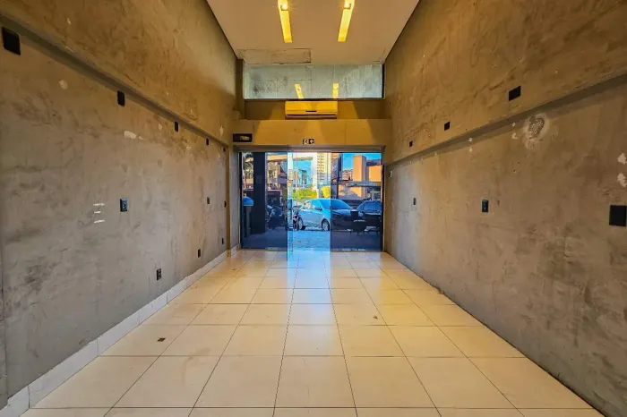 Loja - 75m² - Vila da Serra