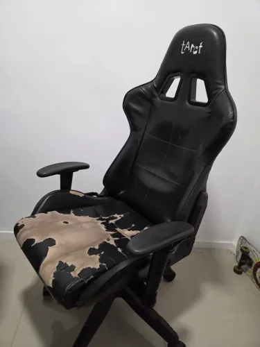 Cadeira gamer para restaurar
