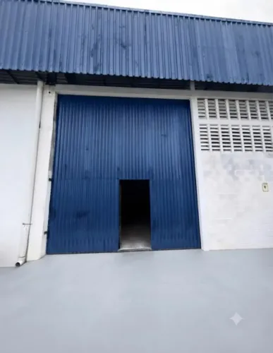 GALPÃO P/ LOCAÇÃO MED, 300 M2 LARANJEIRAS PRÓX. AV TORRES!