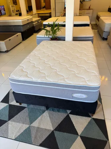 Colchão de Casal MAXFLEX SEMINOVO - Entregamos!