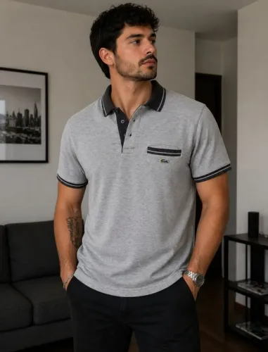Blusa Polo da Lacoste Cinza tamanho G, bonita, confortável, tecido macio. 