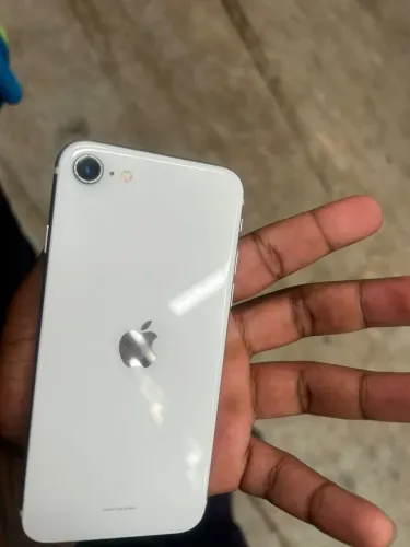 Vendo iPhone SE 128g 