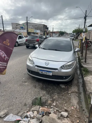 Renault Fluence Sed. Dynamique 2.0 16V Flex Aut. 2013