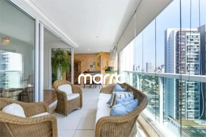 APARTAMENTO À VENDA NO CONDOMÍNIO SUPREMO CAMPO BELO