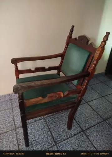 Cadeira antiga para sítio fazenda ,restaurar