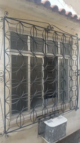 Grade de ferro