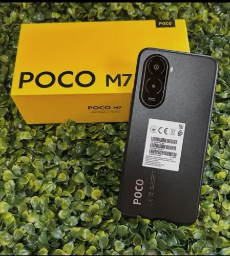 POCO M7 NFC 256GB 8GB RAM Espaço de sobra e ótima fluidez para aplicativos 