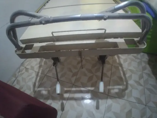 Cama hospitalar 