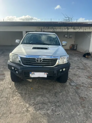 Toyota Hilux CD SR D4-d 4X4 3.0 TDI Dies Aut. 2013