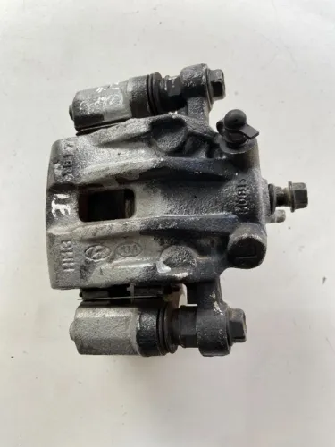 Pinça de Freio Traseira esquerda Kia Cerato 1.6 2010 2011