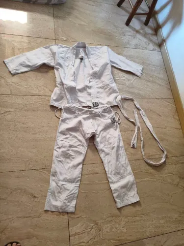 Kimono jiu-jitsu infantil