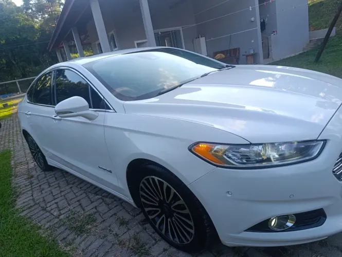 Ford Fusion Titanium Hybrid 2.0 145cv Aut. 2015