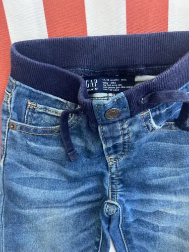 Calça infantil marca GAP - TAM 12 - 18 meses