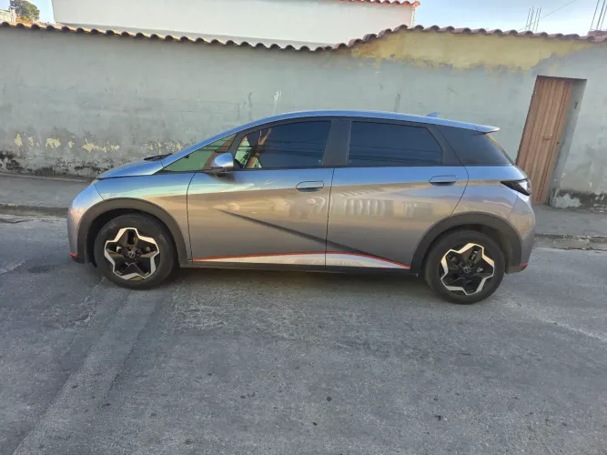 BYD Dolphin EV (Elétrico) 2024