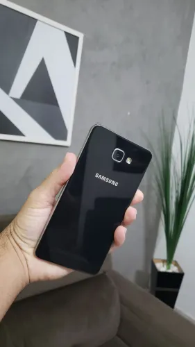 Samsung Galaxy A9 Pro - Tela grande de 6 polegadas