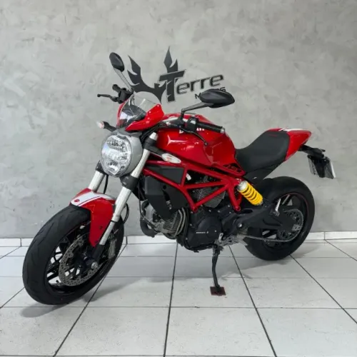 Ducati Monster 797