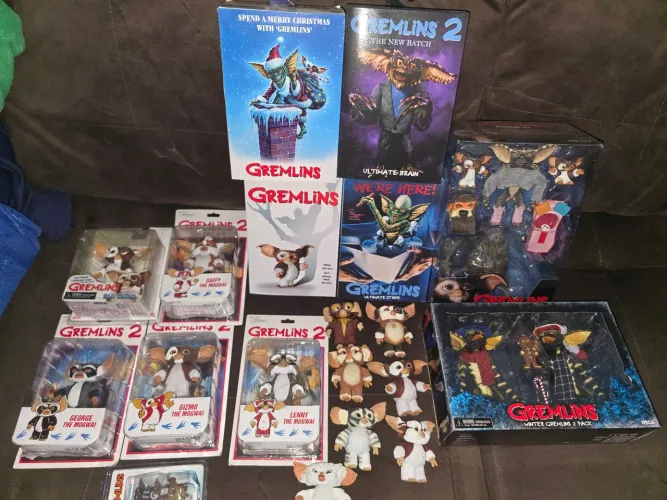 Mega Coleção Gremlins NECA - Gizmo, Stripe, Brain e Mogwais