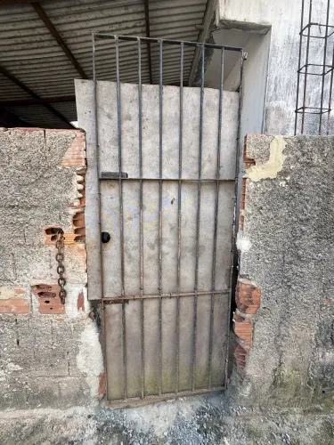 Grade de porta 