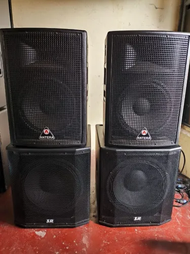 Vende-se caixas passivas