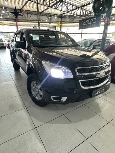 Chevrolet S10 Pick-up LS 2.8 TDI 4X4 CD Dies. Mec. 2014