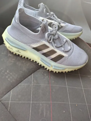 Tênis Adidas NMD S1 número 39