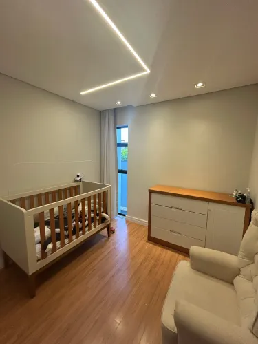 Berço e cômoda Matic