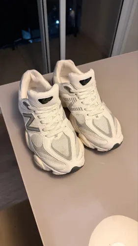 TÊNIS NEW BALANCE 9060 - PRIMEIRA LINHA