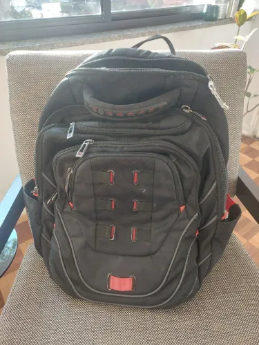 Mochila Samsonite para notebook e viagens 