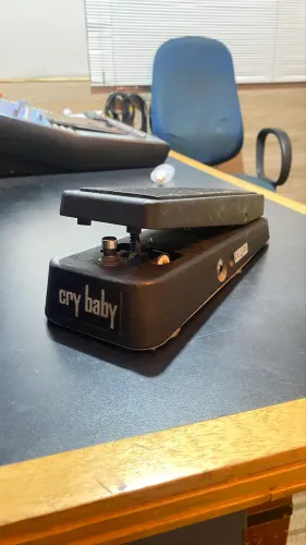 Pedal wha eha cry baby