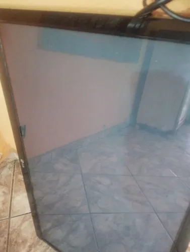 Tv plasma 42 , ideal para manutenção ou peças