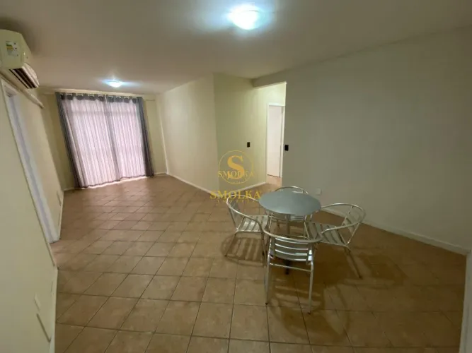 Apartamento de 2 dormitórios à venda em Capoeiras, Florianópolis - SC
