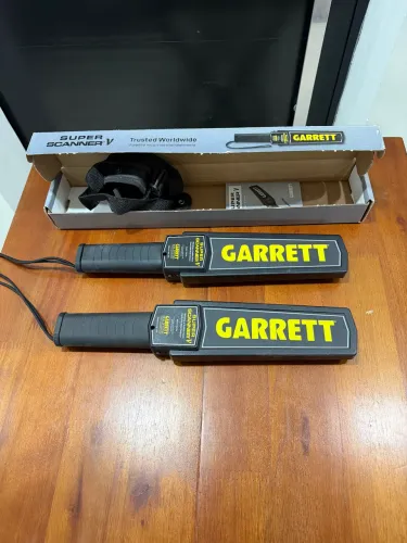 Par Detectores de Metal Garrett Super Scanner V Original com Caixa e Coldre