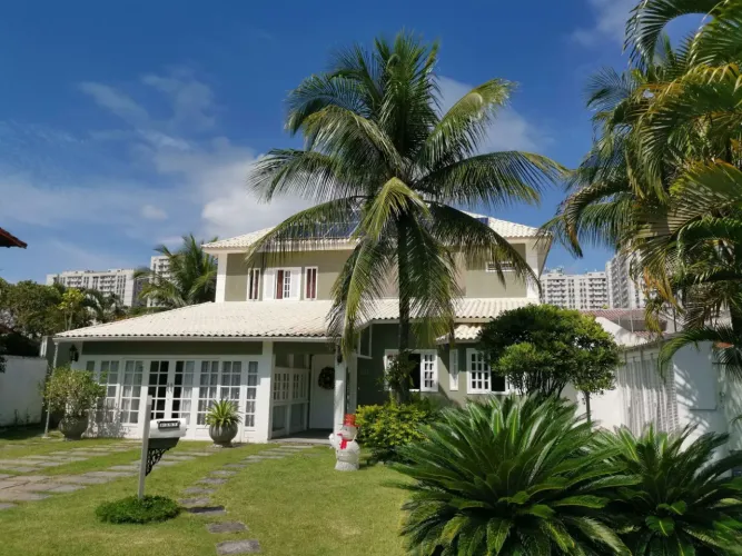 Casa de Condomínio com 7 Quartos à venda, 405m² - Barra da Tijuca