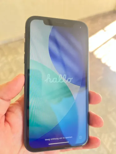 iPhone 11 64g
