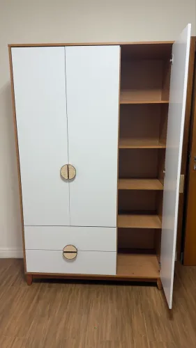 GUARDA-ROUPA INFANTIL 3 PORTAS + 2 GAVETAS - LINDO E SUPER CONSERVADO ?
