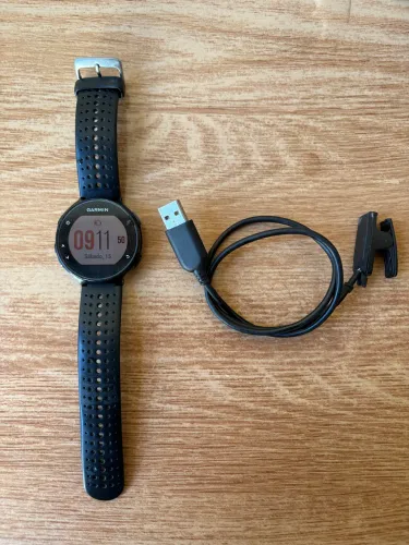Garmin Forerruner 235