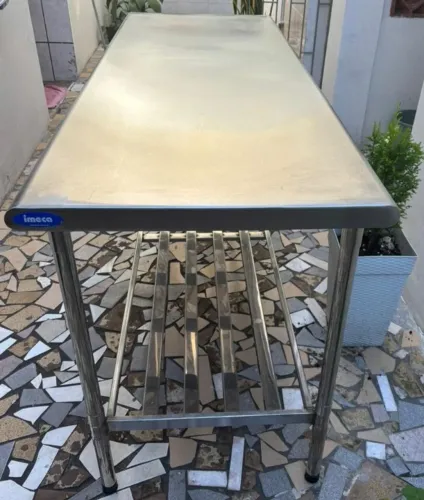 Mesa Inox Industrial IMECA Profissional com Grade Inferior